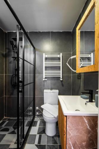 Superior Apartment image 10