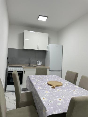 Pišta-pause (Pista-pause) in 比哈奇