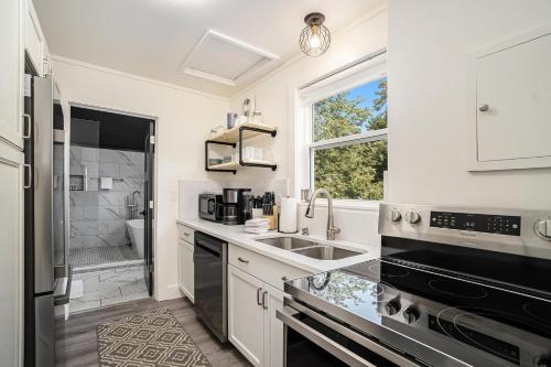 Center Suite A in Douglas, USA