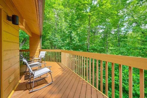 Less Than 2 Mi to Skiing Serene Sapphire Retreat in Sapphire, USA