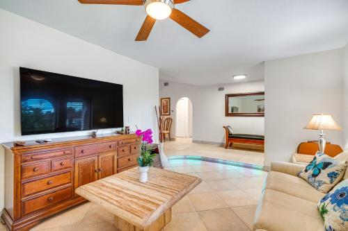 Coastal Cape Coral Hideaway about 4 Mi to Beach! - main image
