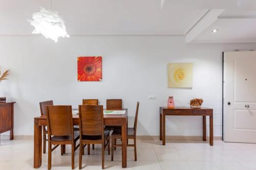Apartamento LUXURY en ROQUETAS DE MAR - PLAYA SERENA Urbanización VILLA ROMANA - image 2