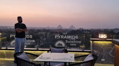 Pyramids Sunshine View