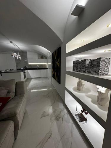 Dolce Vita Luxury, Naples (photo 2)