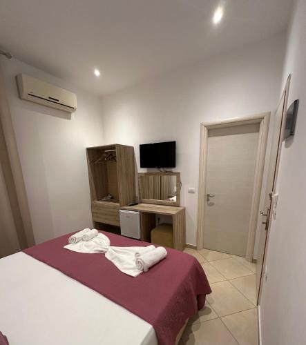 Deni's Hotel