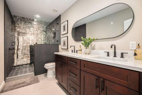 Private Room, Kitchen & Bath 1 in Bradenton, USA