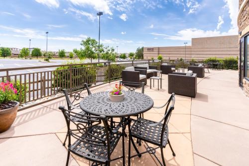 Holiday Inn Express - Colorado Springs - First & Main By IHG - 편의 시설/서비스