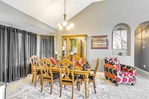 14 Mi to Jekyll Island Luxe Brunswick Home in 布倫瑞克