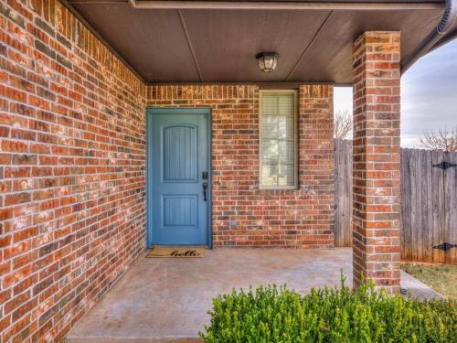 Blue Oasis Home - 7 Beds in Oklahoma City, USA