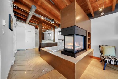 Mariner's Loft - Salt Spring Island