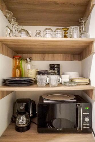 Modern Apartment Steps from main plaza