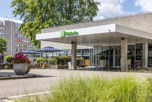 . Holiday Inn Eindhoven Centre by IHG