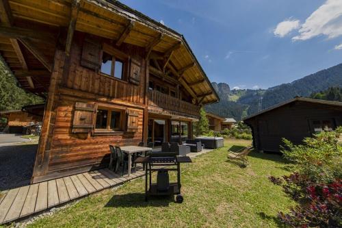 Chalet Hauts Forts Prodains Mountain Voyages - Location, gîte - Morzine