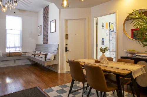 Facilities, Nineteen 06 Mission near Twin Peaks