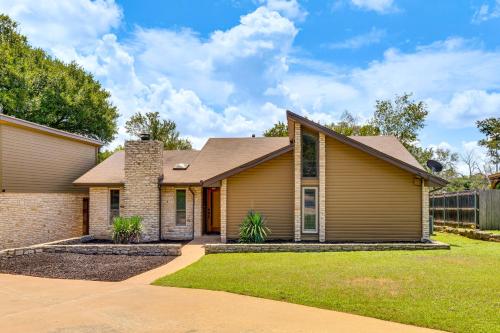 Modern Georgetown Home Less Than 2 Mi to Blue Hole Park! Modern Georgetown Home Less Than 2 Mi to Blue Hole Park!