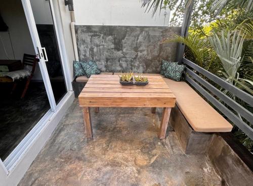 ระเบียง/ชานเรือน, StudioCuracao in คูราเคา