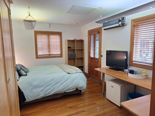 Hansen Park Guest Cottage in ولستون