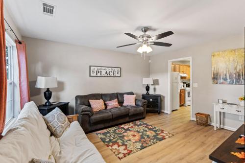 Cozy Camelia AB in Auburn, USA