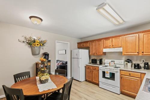 Cozy Camelia AB in Auburn, USA