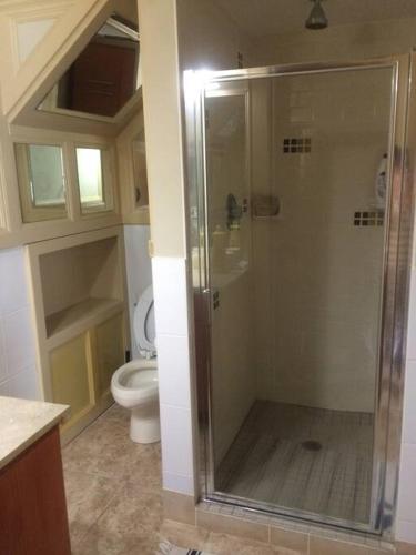 Adorable Private Stay with Garden View in Richmond in Richmond, Canada