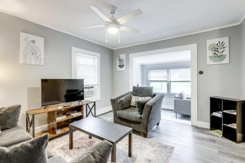 Easthampton Apartment Near Breweries and Rail Trail! in Easthampton, USA