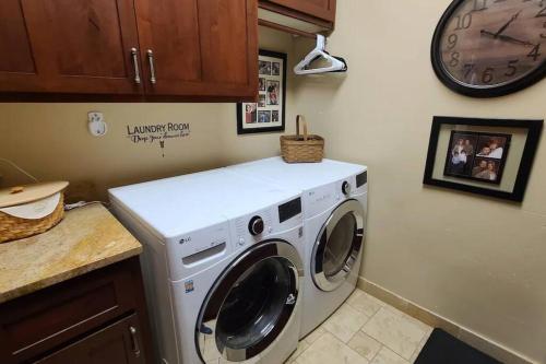 Low Tax Luxe Mountain Getaway by Aspen Low Tax Luxe Mountain Getaway by Aspen