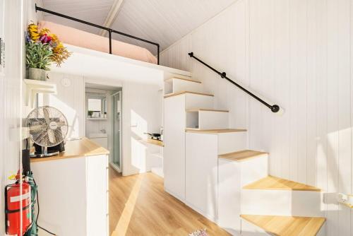 5 Acre Retreat Jimboomba Loft by Tiny Away in Hinterland