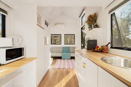 5 Acre Retreat Jimboomba Loft by Tiny Away in Hinterland