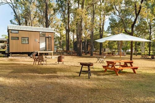 5 Acre Retreat Jimboomba Loft by Tiny Away in Hinterland
