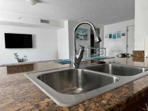Luxury Suite Oasis in Boynton Beach, USA