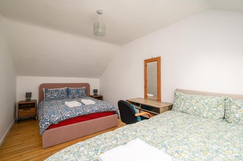 Bright - Central - Sleeps 10, Эдинбург (фото 6)