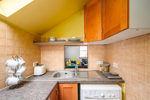 Bright - Central - Sleeps 10, Эдинбург (фото 9)
