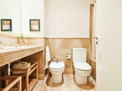 Apartment image 3