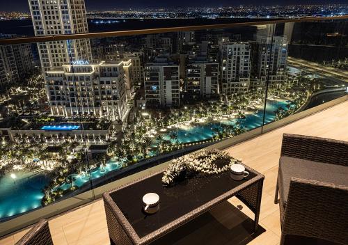 Näkymä, Stunning 2BR with Panoramic Creek Harbour Views in Dubai Festival City