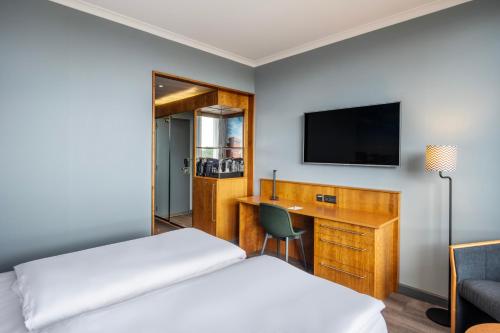 2 twin beds