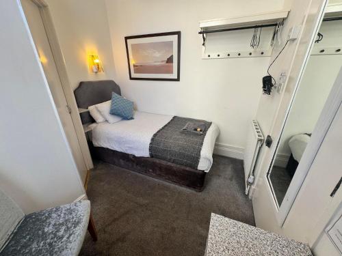 The Jubilee Hotel East - with NEWLY REFURBISHED SPA FACILITIES - GAMESPIT - AND SMOKEHOUSE – Weymouth