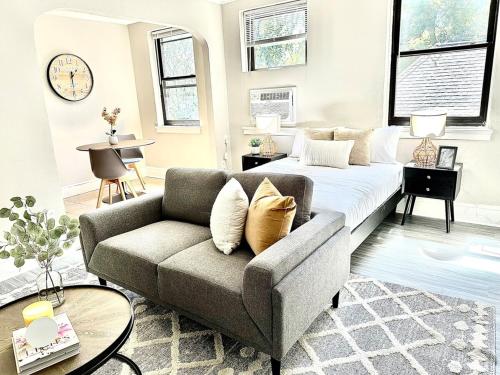 Lennox B401 Peaceful & Perfect Studio Apt in Philadelphia, USA