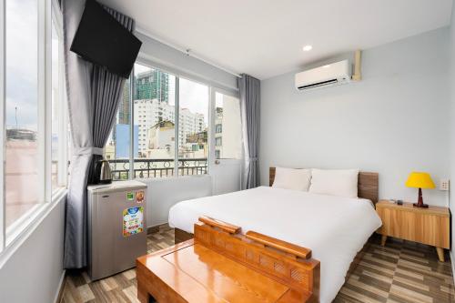 room detail thumbnail 0