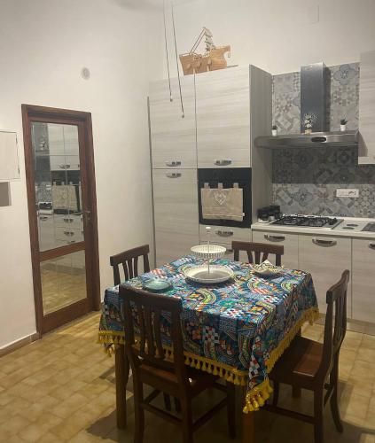 virtuve, Casa da Mario - Marina di Caronia in Caronia (Sicily)