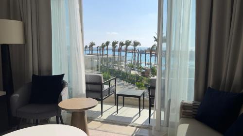 Marassi, Luxury Suite in Address Beach resort! service apartment, El Alamein (photo 4)