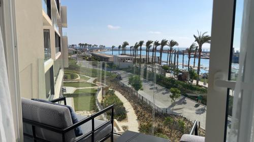 Marassi, Luxury Suite in Address Beach resort! service apartment, El Alamein (photo 6)