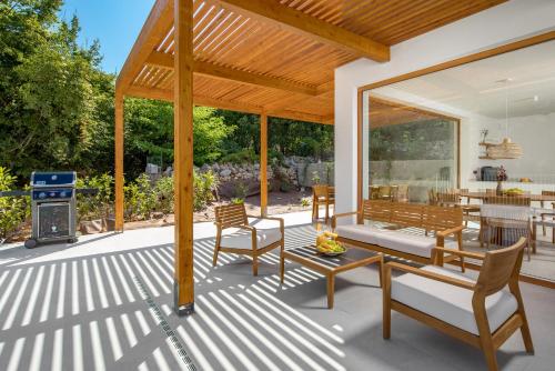 Villa 4 with Pool Soline, Krk, 280 m from beach, by 4Villas, Soline (zdjęcie 10)