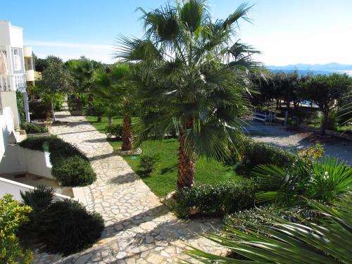 Apartments Malic - main image