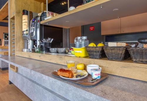 ibis budget Chateauroux Deols - image 11