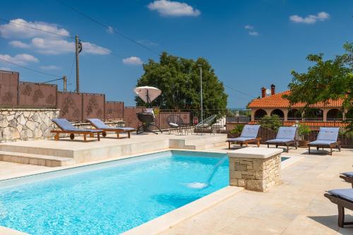 Villa with Private Pool image 9