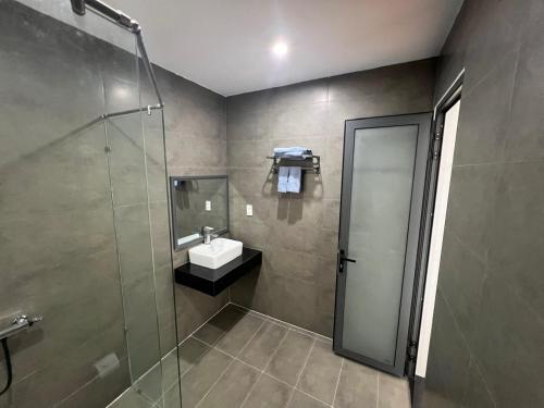 Double Room with Balcony image 1