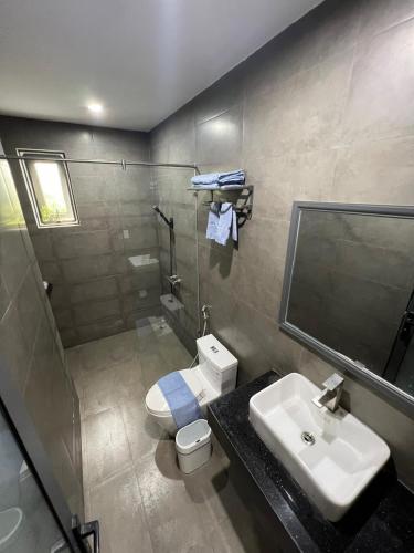 Double Room with Private Bathroom image 7