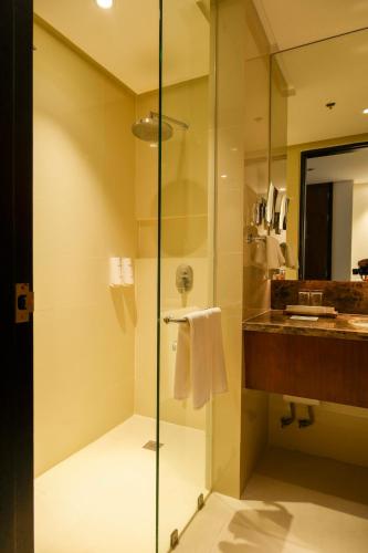 585297927 Best Western Plus The Ivywall Hotel - Palawan