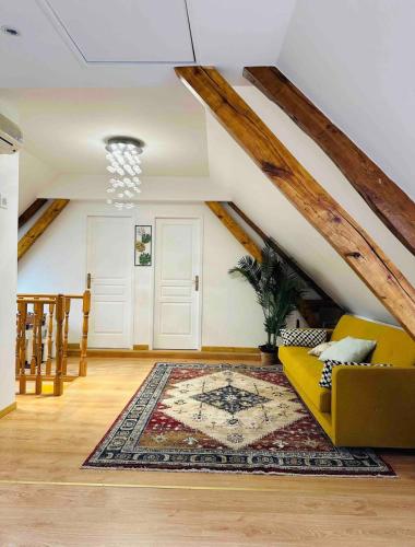 Maison très belle (Maison tres belle) in 塞普蒙