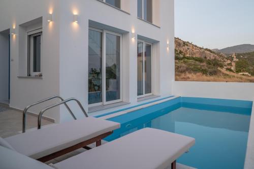 ทัศนียภาพ, Kontemare Seascape in ออร์มอส คูมิคอน